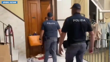 Truffa del "finto nipote" ad una 90enne, due napoletani arrestati ad Ascoli